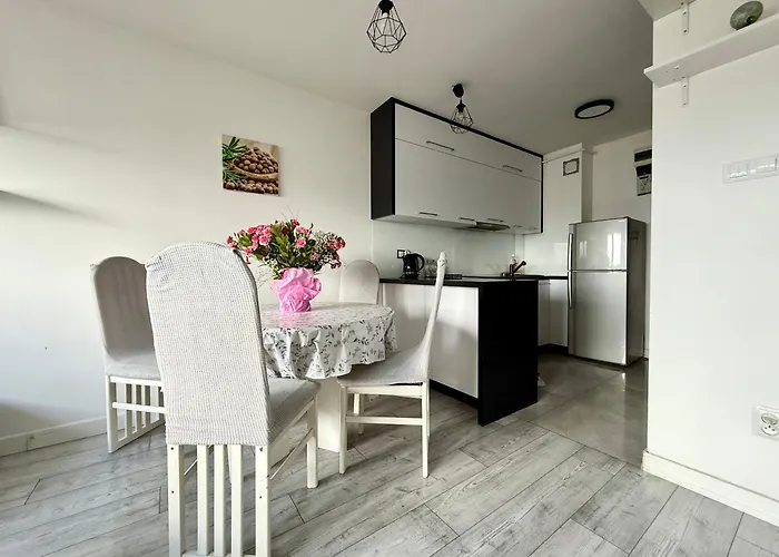 Apartment Cosy Solidarnosci Avenue *